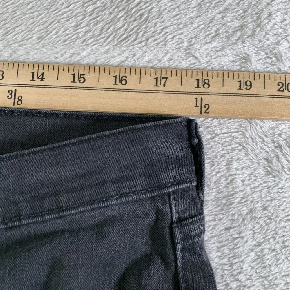 Levis thanks so